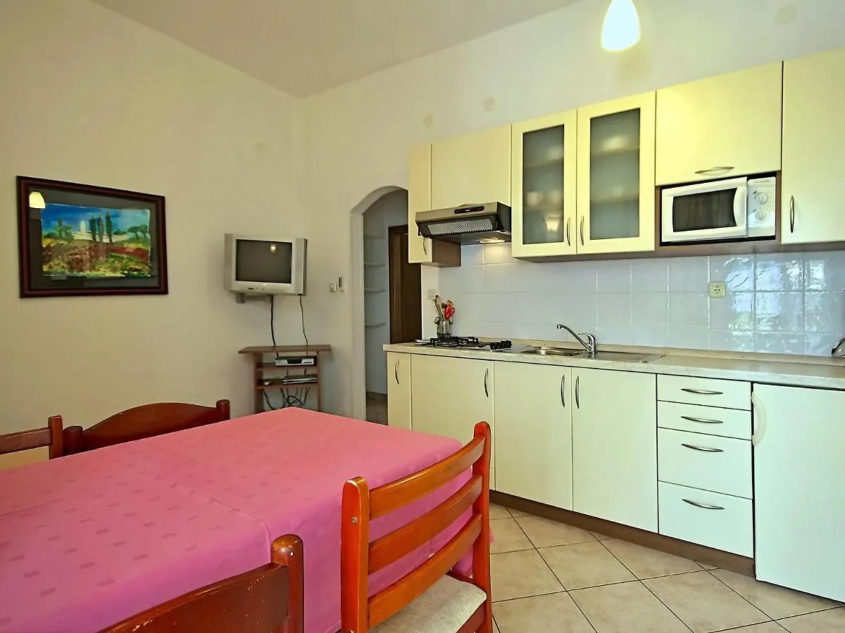 Apartment Nino-5 Porec